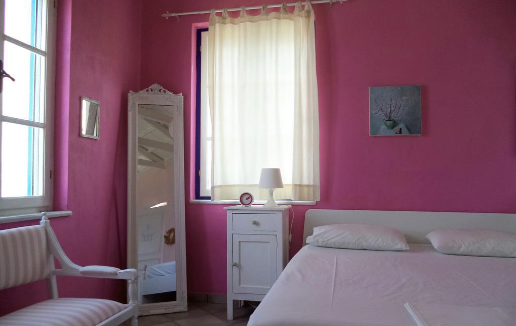 Vlichos Studio Apartment Гідра Номер фото